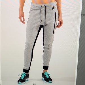 Nike Tech-fleece sweatpants